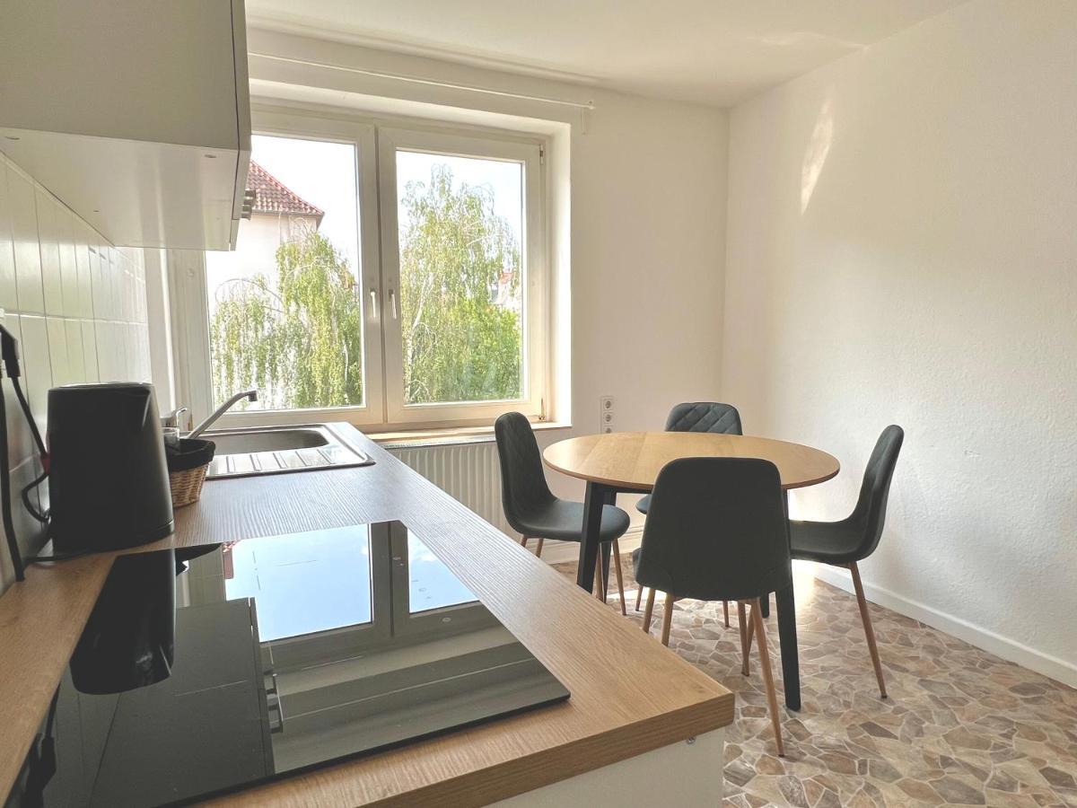 Doppelbett Unterkunft Vahrenwald-List Hannover Kültér fotó