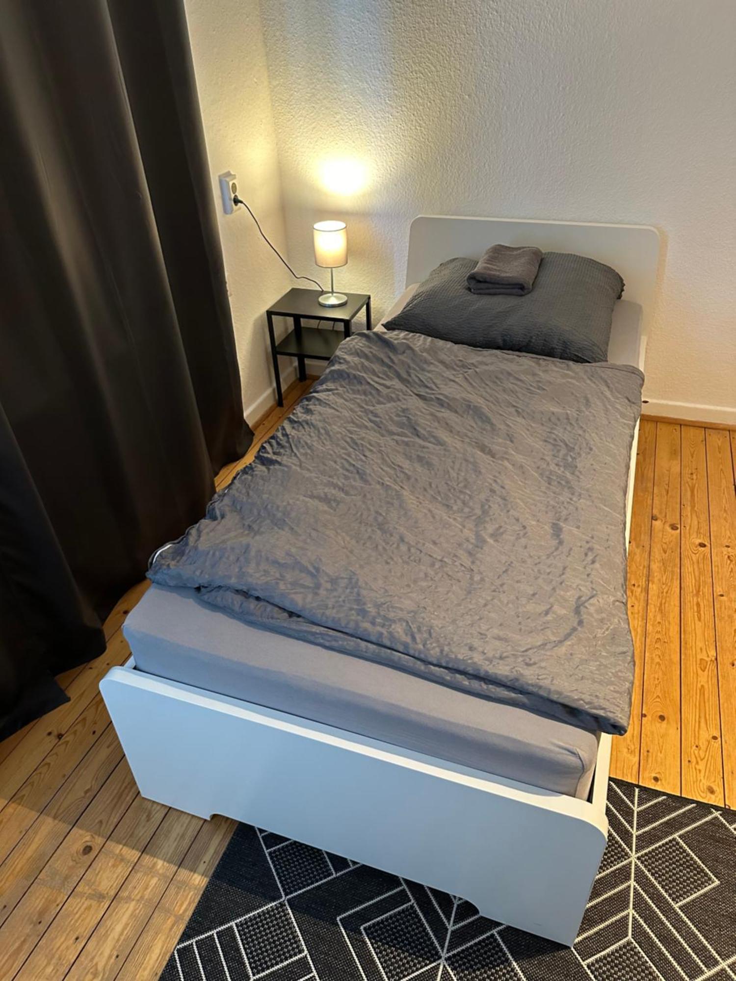 Doppelbett Unterkunft Vahrenwald-List Hannover Kültér fotó