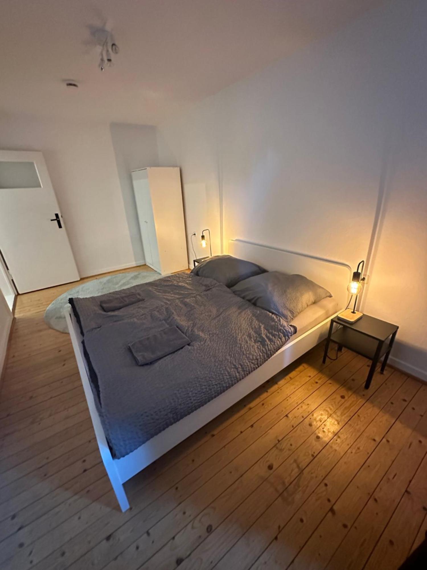 Doppelbett Unterkunft Vahrenwald-List Hannover Kültér fotó