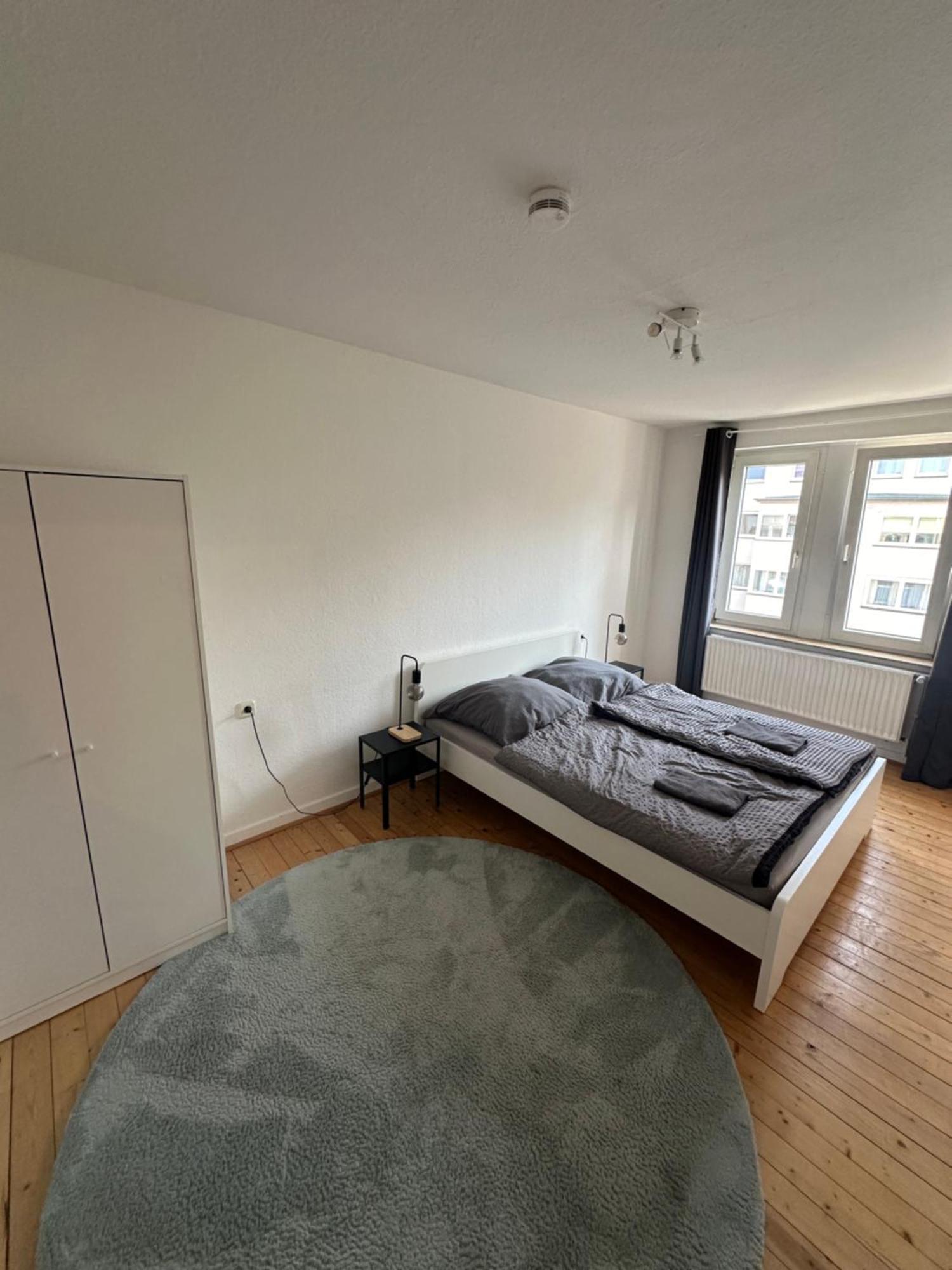 Doppelbett Unterkunft Vahrenwald-List Hannover Kültér fotó